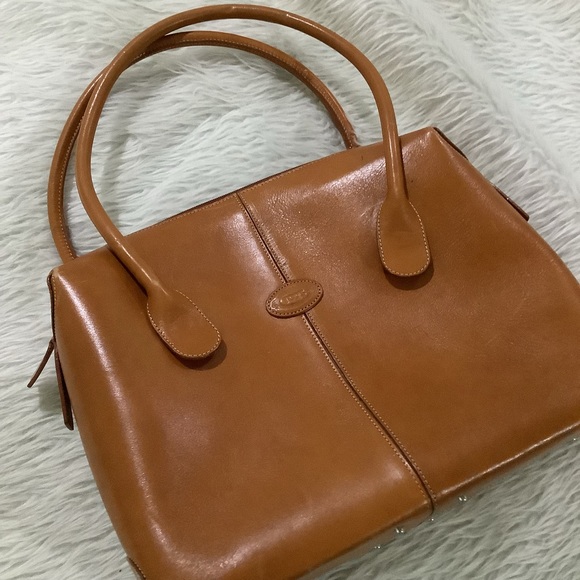 Tods brown large leather shoulder purse - Picture 2 of 16